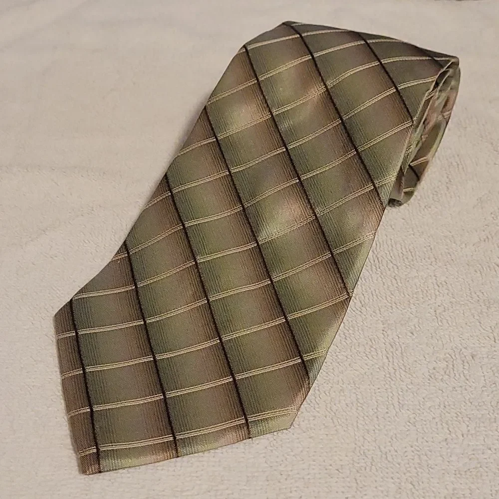 J. Ferrar all silk tie